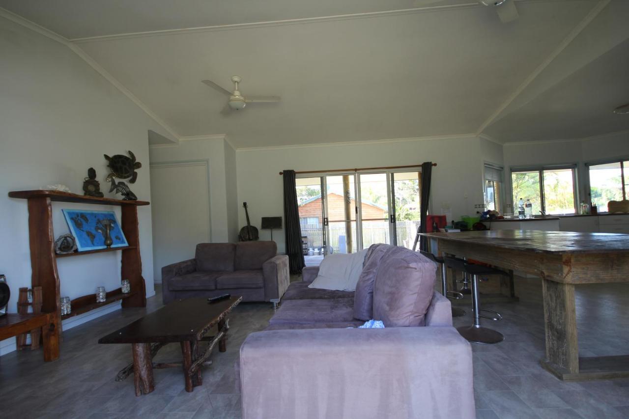 Castaway Beach House- No Parties - No Pets แอกเนสวอเตอร์ ภายนอก รูปภาพ